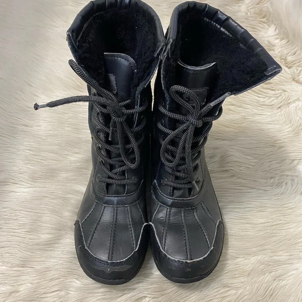 UGG Kids Butte II CWR Black Waterproof Wool Lined Lace Up Winter Snow Boots 4
